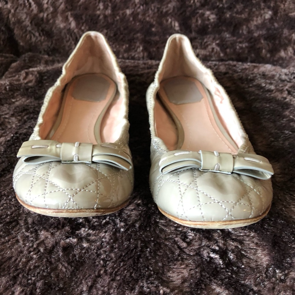Authentic Chrstian Dior Pre-owned Beige Patent Ballet flats - Picture 6 of 13